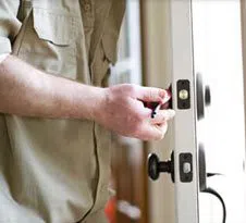 Golden Locksmith Services Dallas, TX 972-512-6393 Golden Locksmith Services Dallas, TX 972-512-6393 - 6-Lock-Change